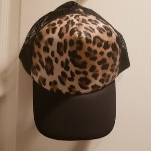 Torrid Leopard/Black Hat